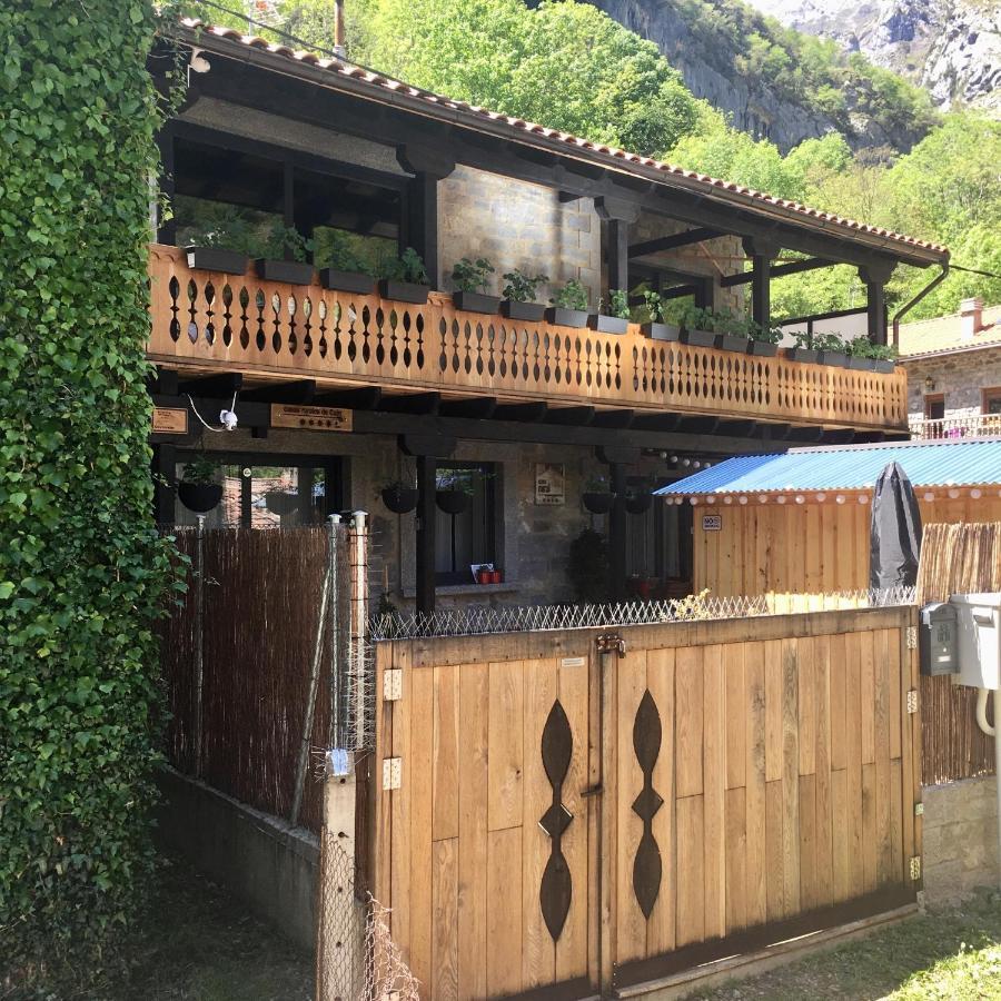 Casas Rurales De Cain Guest House Exterior photo